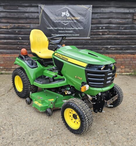 John Deere X758 4X4 Ride On Mower
