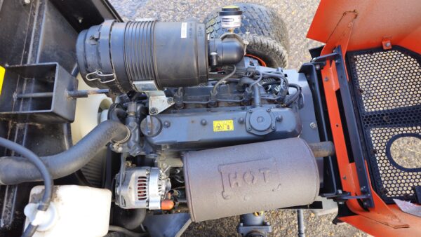 Kubota F3890 Road Legal Ride On Mower - Image 8