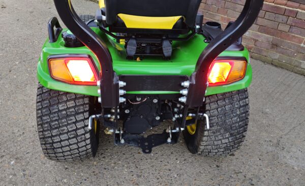 John Deere X940 Ride On Mower - Image 7