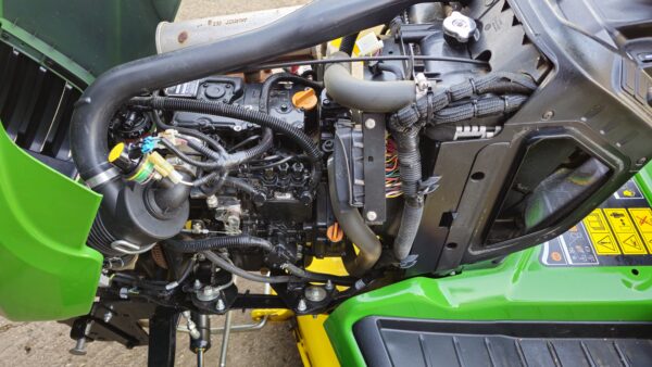 John Deere X940 Ride On Mower - Image 9