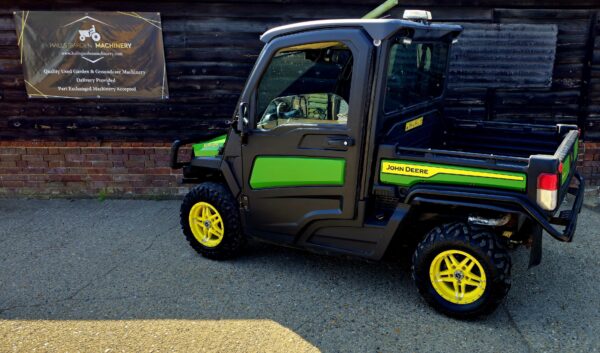 John Deere XUV 835m Petrol Gator - Image 3