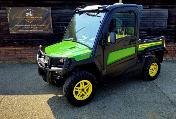 John Deere XUV 835m Petrol Gator - Image 2